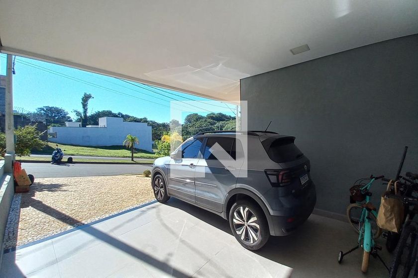 Casa à Venda - Swiss Park, 3 Quartos,  271 m2 em , Campinas - sp | SoloBR