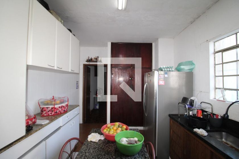 Casa, 3 quartos, 280 m² - Foto 47