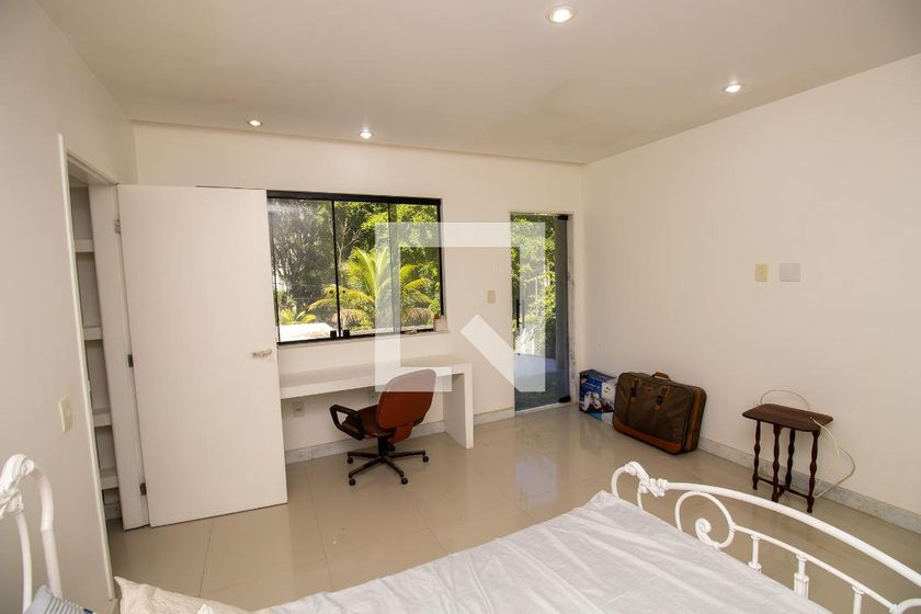 Casa, 5 quartos, 320 m² - Foto 49