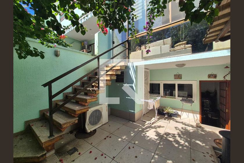 Casa, 3 quartos, 200 m² - Foto 113