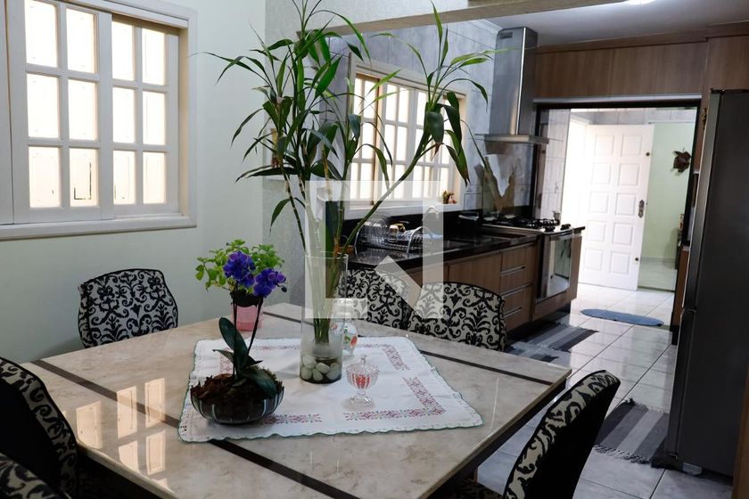 Casa, 3 quartos, 215 m² - Foto 37