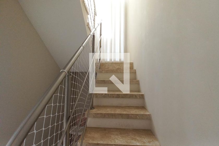 Casa à Venda - Swiss Park, 4 Quartos,  260 m2 em , Campinas - sp | SoloBR