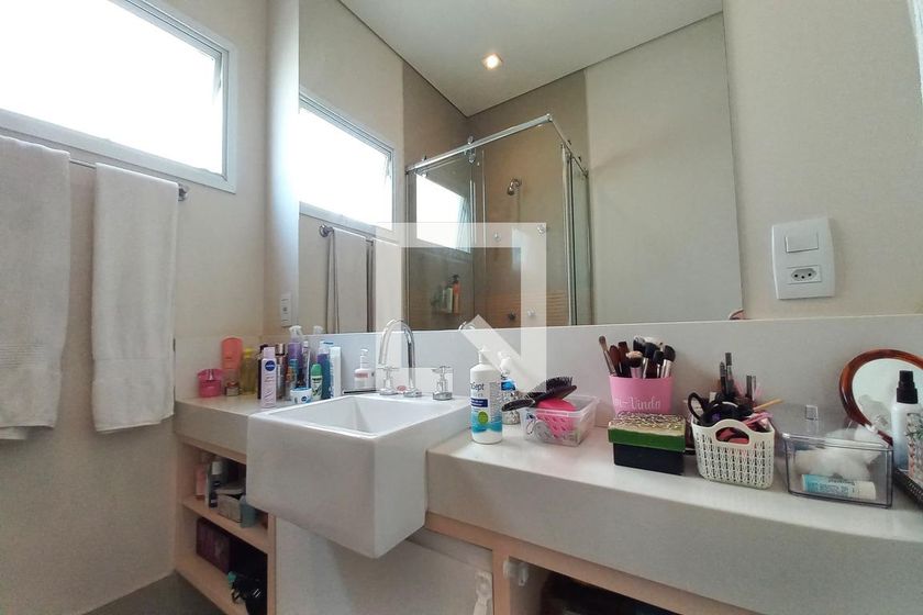 Casa à Venda - Swiss Park, 4 Quartos,  260 m2 em , Campinas - sp | SoloBR
