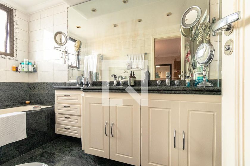 Apartamento, 3 quartos, 225 m² - Foto 47