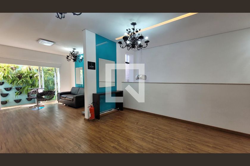 Casa à Venda - Cambuí, 2 Quartos,  250 m2 em , Campinas - sp | SoloBR