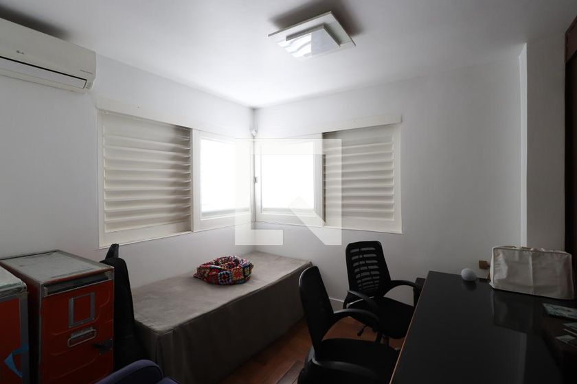 Casa, 3 quartos, 184 m² - Foto 15