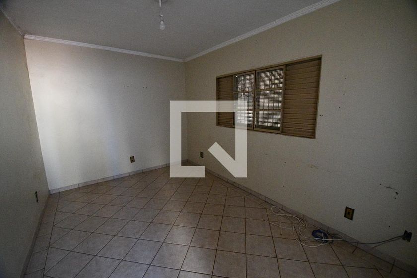 Casa à Venda - Bosque, 3 Quartos,  187 m2 em , Campinas - sp | SoloBR