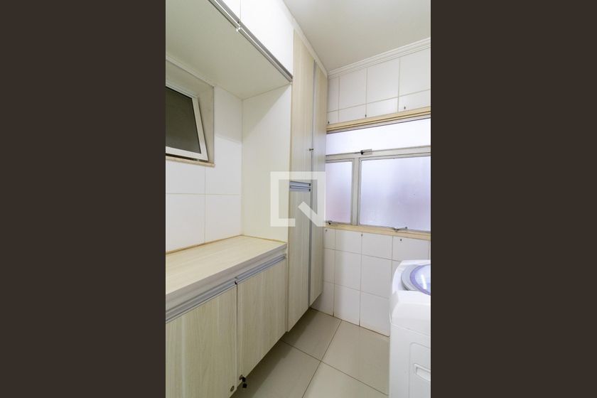 Apartamento à Venda - Jardim Flamboyant, 2 Quartos,  153 m2 em , Campinas - sp | SoloBR