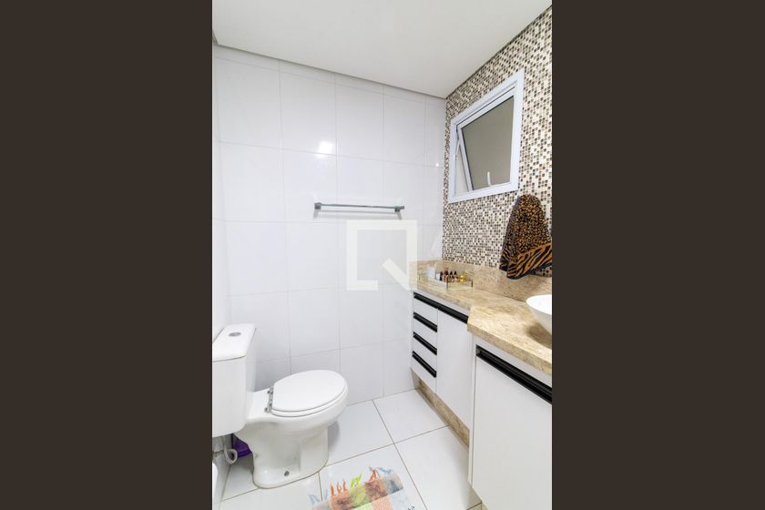 Apartamento à Venda - Jardim Flamboyant, 2 Quartos,  153 m2 em , Campinas - sp | SoloBR