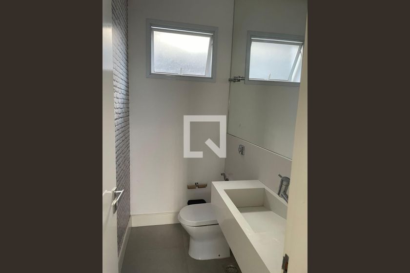 Casa à Venda - Swiss Park, 4 Quartos,  324 m2 em , Campinas - sp | SoloBR