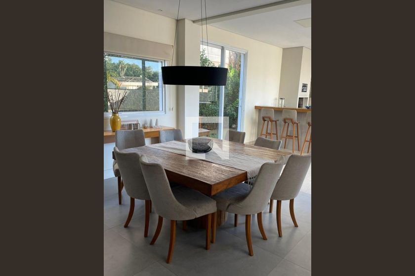 Casa à Venda - Swiss Park, 4 Quartos,  324 m2 em , Campinas - sp | SoloBR