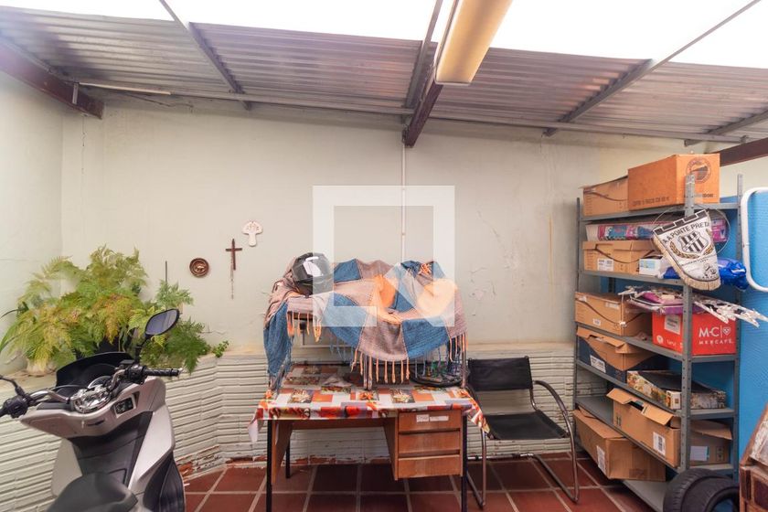 Casa à Venda - Jardim do Lago, 2 Quartos,  243 m2 em , Campinas - sp | SoloBR