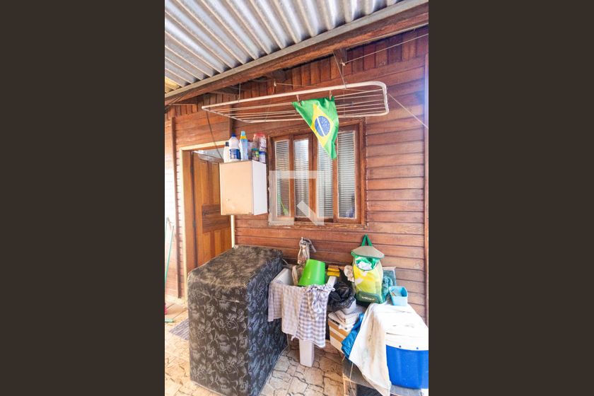 Casa à Venda - Jardim do Lago, 2 Quartos,  243 m2 em , Campinas - sp | SoloBR