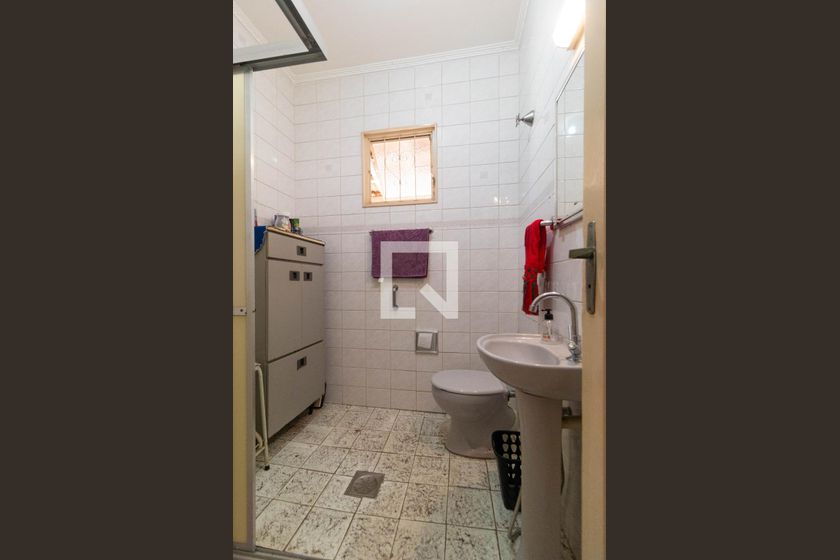Casa à Venda - Jardim do Lago, 2 Quartos,  243 m2 em , Campinas - sp | SoloBR