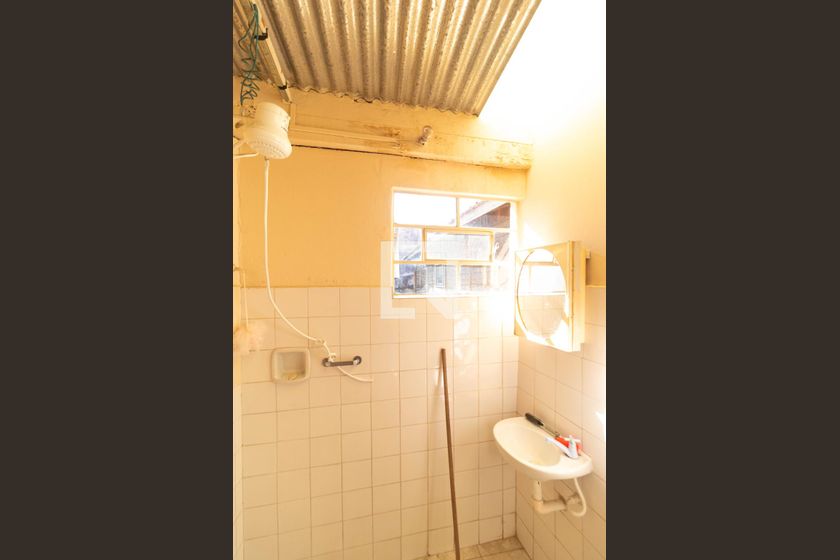 Casa à Venda - Jardim do Lago, 2 Quartos,  243 m2 em , Campinas - sp | SoloBR