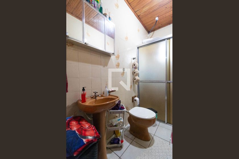 Casa à Venda - Jardim do Lago, 2 Quartos,  243 m2 em , Campinas - sp | SoloBR