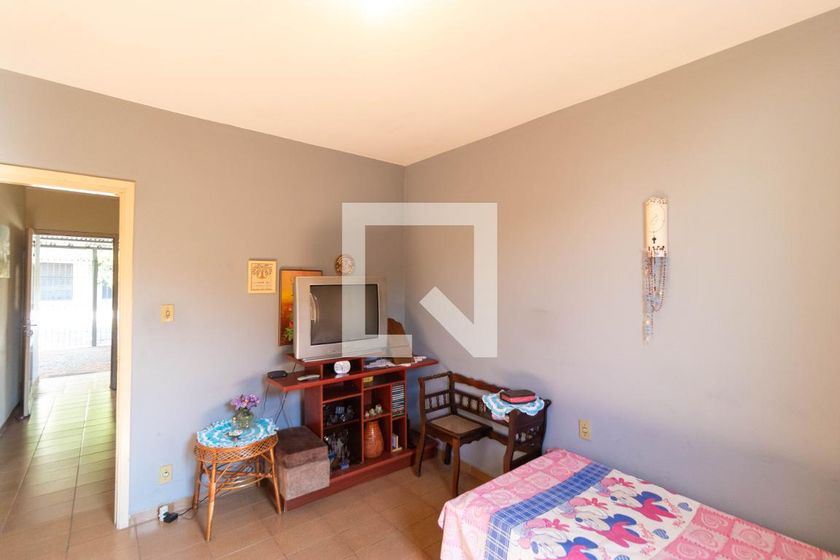 Casa à Venda - Jardim do Lago, 2 Quartos,  243 m2 em , Campinas - sp | SoloBR