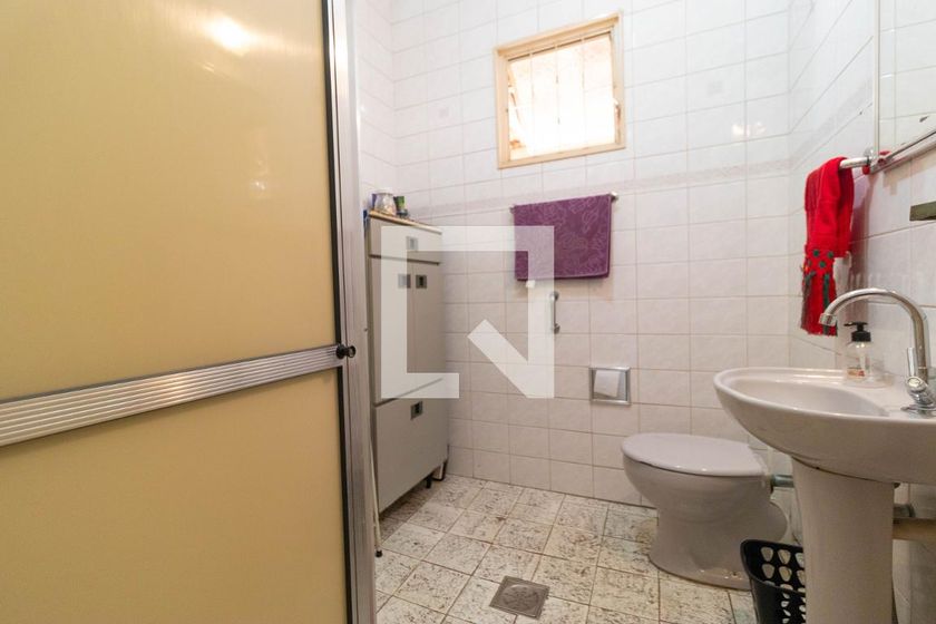 Casa à Venda - Jardim do Lago, 2 Quartos,  243 m2 em , Campinas - sp | SoloBR