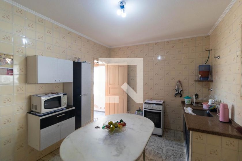 Casa à Venda - Jardim do Lago, 2 Quartos,  243 m2 em , Campinas - sp | SoloBR