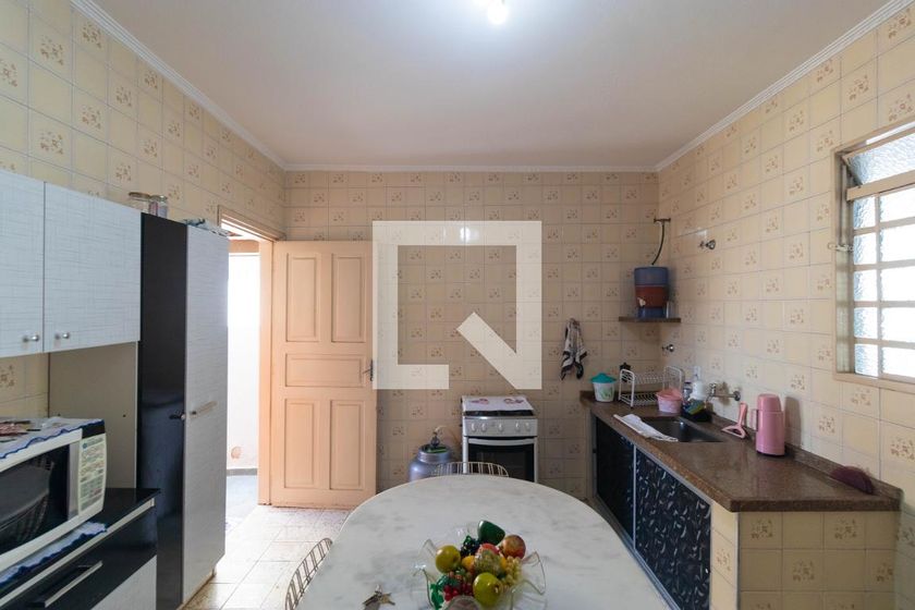 Casa à Venda - Jardim do Lago, 2 Quartos,  243 m2 em , Campinas - sp | SoloBR