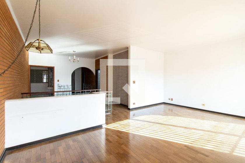 Casa à Venda - Taquaral, 3 Quartos,  208 m2 em , Campinas - sp | SoloBR
