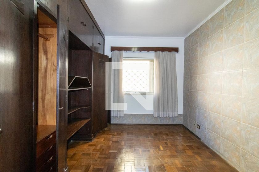 Casa à Venda - Taquaral, 3 Quartos,  208 m2 em , Campinas - sp | SoloBR