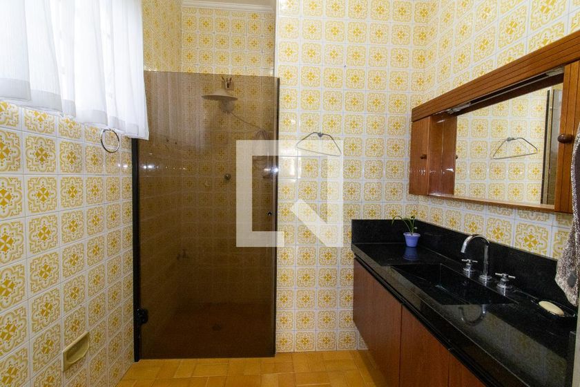 Casa à Venda - Taquaral, 3 Quartos,  208 m2 em , Campinas - sp | SoloBR