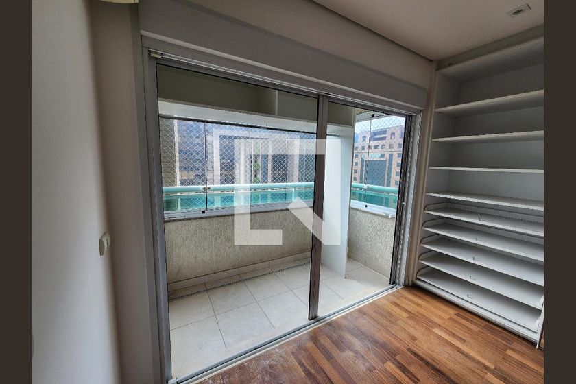 Apartamento, 3 quartos, 307 m² - Foto 36
