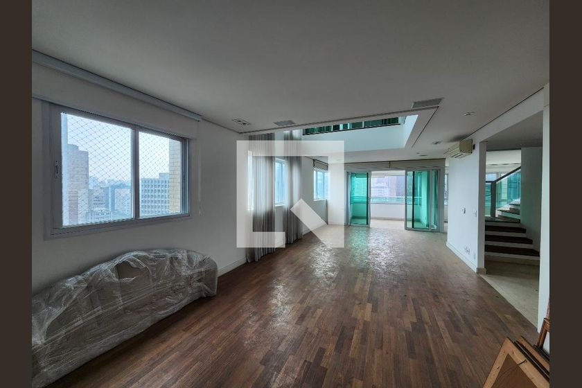 Apartamento, 3 quartos, 307 m² - Foto 1