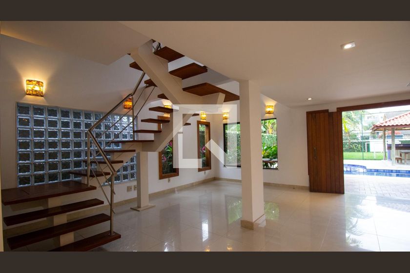 Casa, 4 quartos, 350 m² - Foto 1