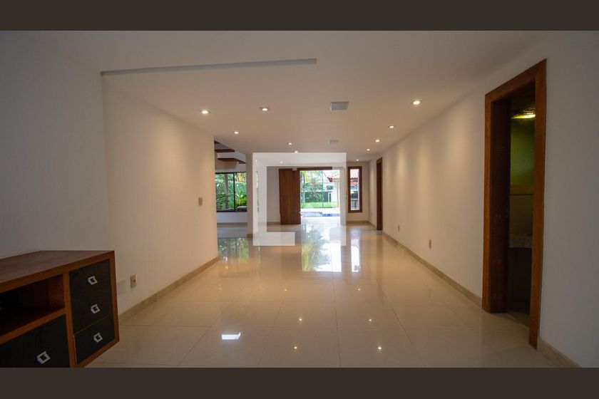 Casa, 4 quartos, 350 m² - Foto 9