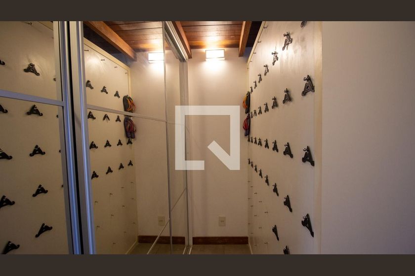 Casa, 4 quartos, 350 m² - Foto 67