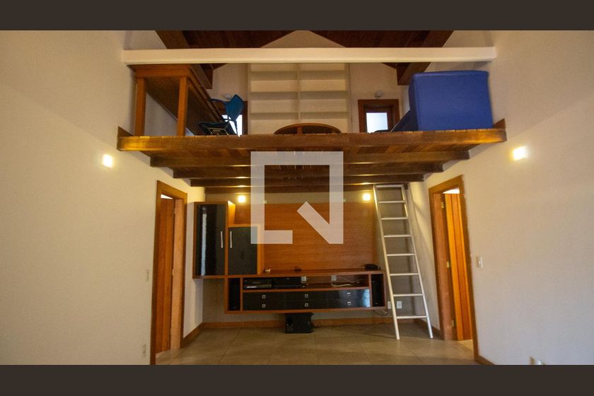 Casa, 4 quartos, 350 m² - Foto 19