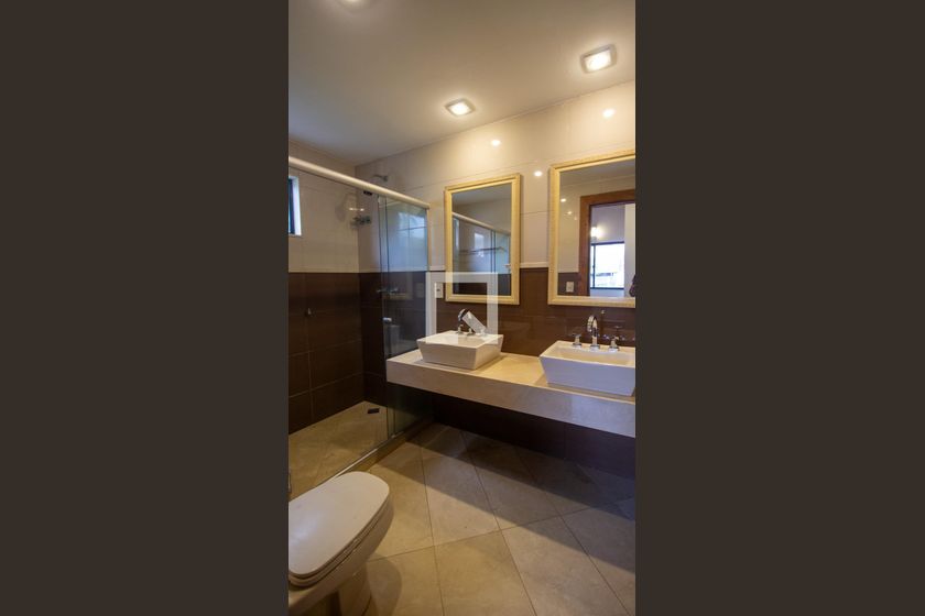 Casa, 4 quartos, 350 m² - Foto 45