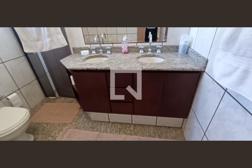 Casa, 3 quartos, 220 m² - Foto 63