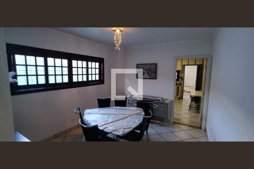 Casa, 3 quartos, 220 m² - Foto 75