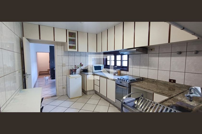 Casa, 3 quartos, 220 m² - Foto 89