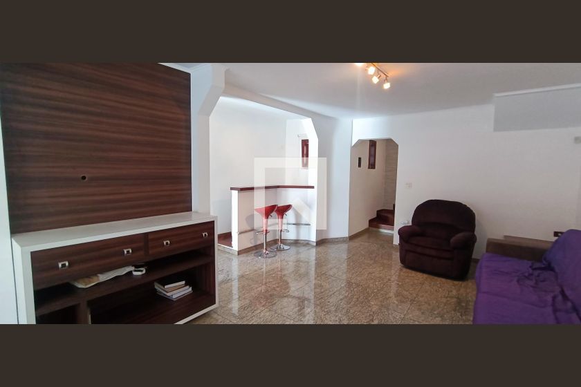 Casa, 3 quartos, 220 m² - Foto 1