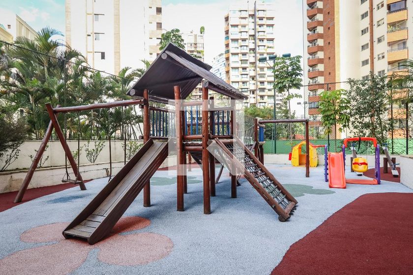 Apartamento, 3 quartos, 152 m² - Foto 137