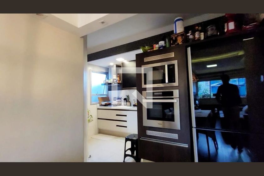 Apartamento à Venda - Cambuí, 2 Quartos,  75 m2 em , Campinas - sp | SoloBR