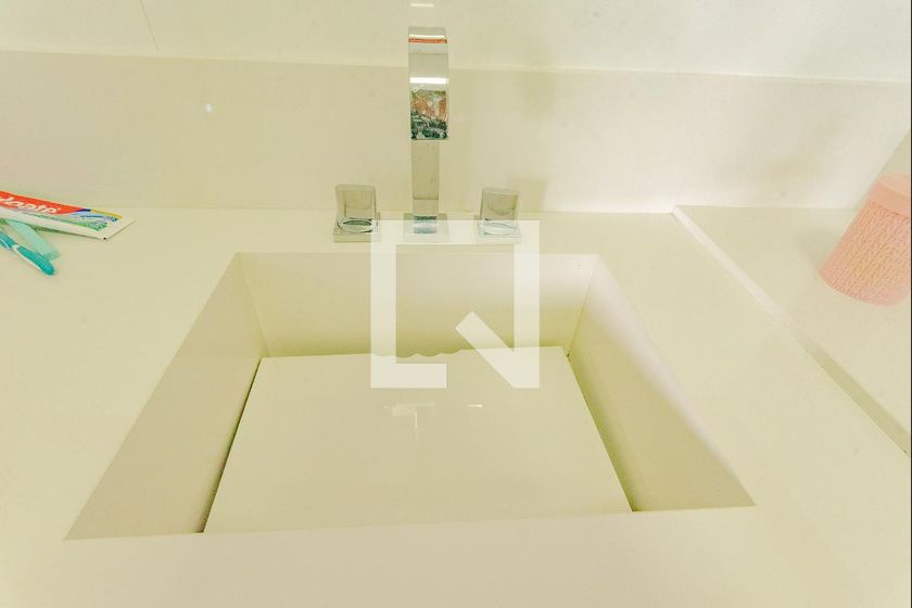 Casa à Venda - Swiss Park, 3 Quartos,  320 m2 em , Campinas - sp | SoloBR