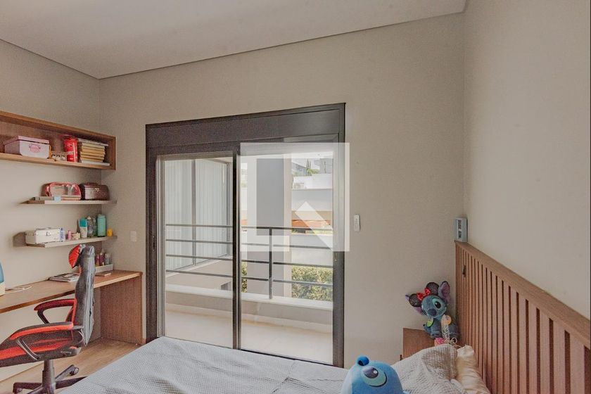 Casa à Venda - Swiss Park, 3 Quartos,  320 m2 em , Campinas - sp | SoloBR