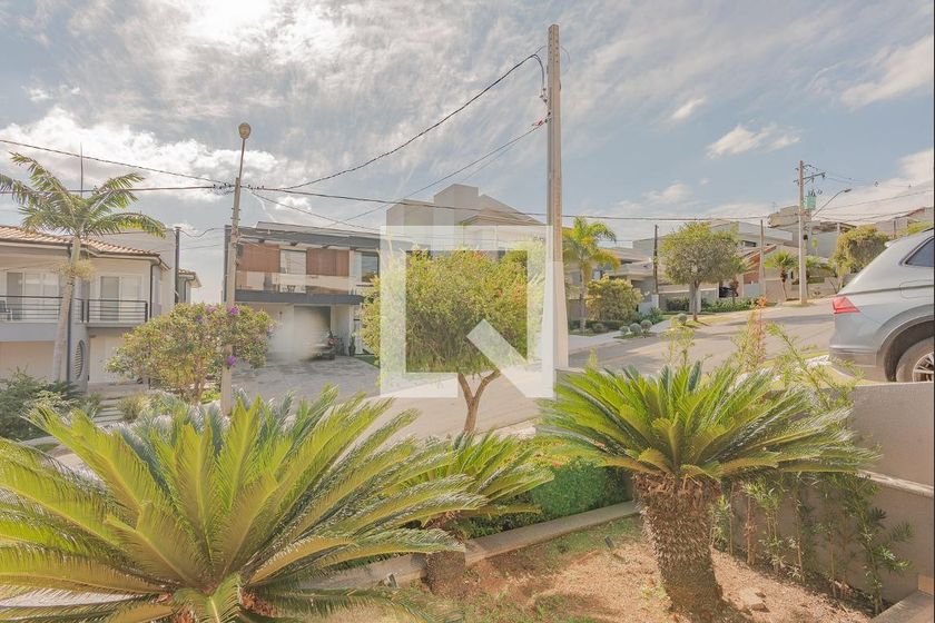 Casa à Venda - Swiss Park, 3 Quartos,  320 m2 em , Campinas - sp | SoloBR