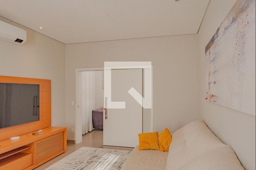 Casa à Venda - Swiss Park, 3 Quartos,  320 m2 em , Campinas - sp | SoloBR