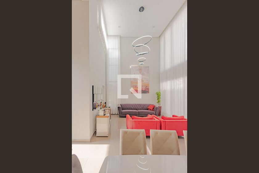 Casa à Venda - Swiss Park, 3 Quartos,  320 m2 em , Campinas - sp | SoloBR