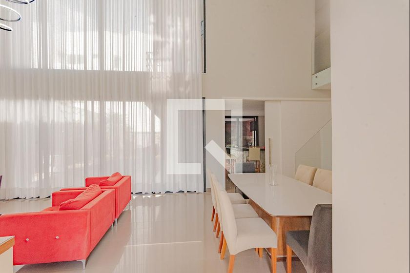 Casa à Venda - Swiss Park, 3 Quartos,  320 m2 em , Campinas - sp | SoloBR