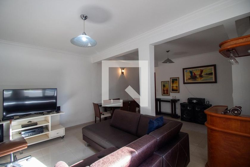 Casa, 3 quartos, 225 m² - Foto 3