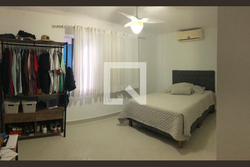 Casa, 3 quartos, 240 m² - Foto 13