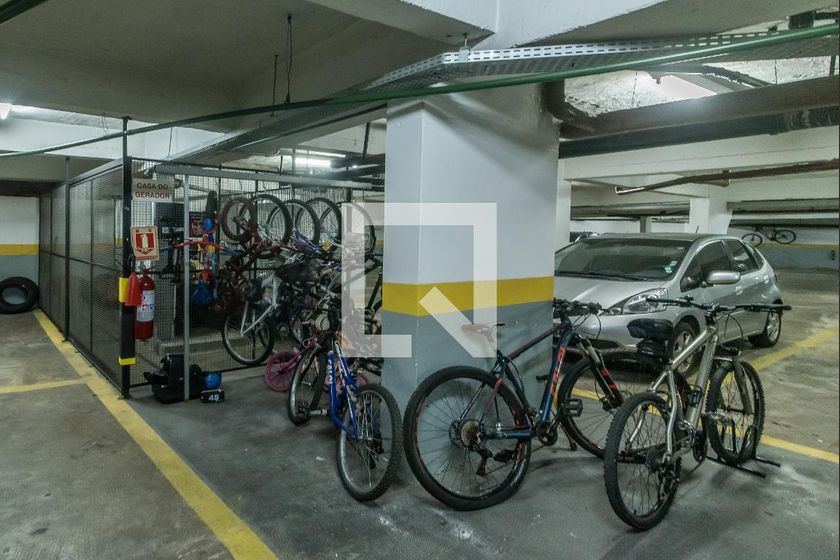 Apartamento, 3 quartos, 190 m² - Foto 147