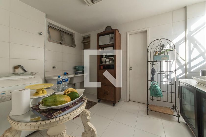 Apartamento, 3 quartos, 190 m² - Foto 111